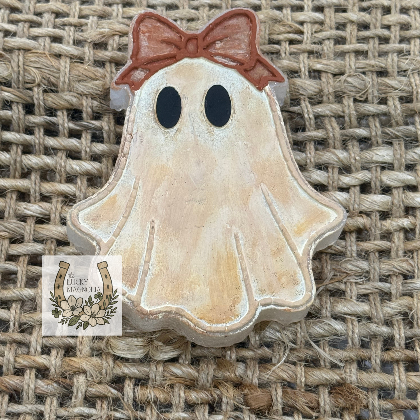 Ghostie with a bow