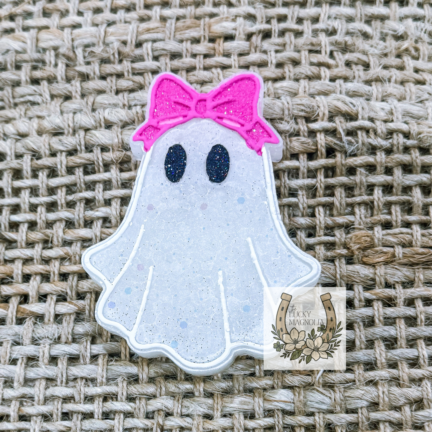 Ghostie with a bow